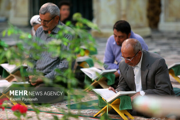 «زندگی با آیه‌ها»؛ حلقه وصل فعالیت‌های قرآنی لرستان