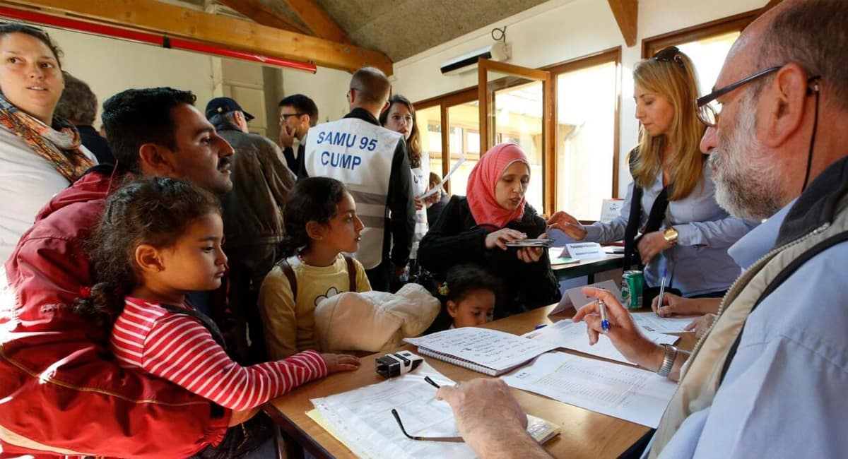 مهاجرت به انگلیس از طریق پناهندگی