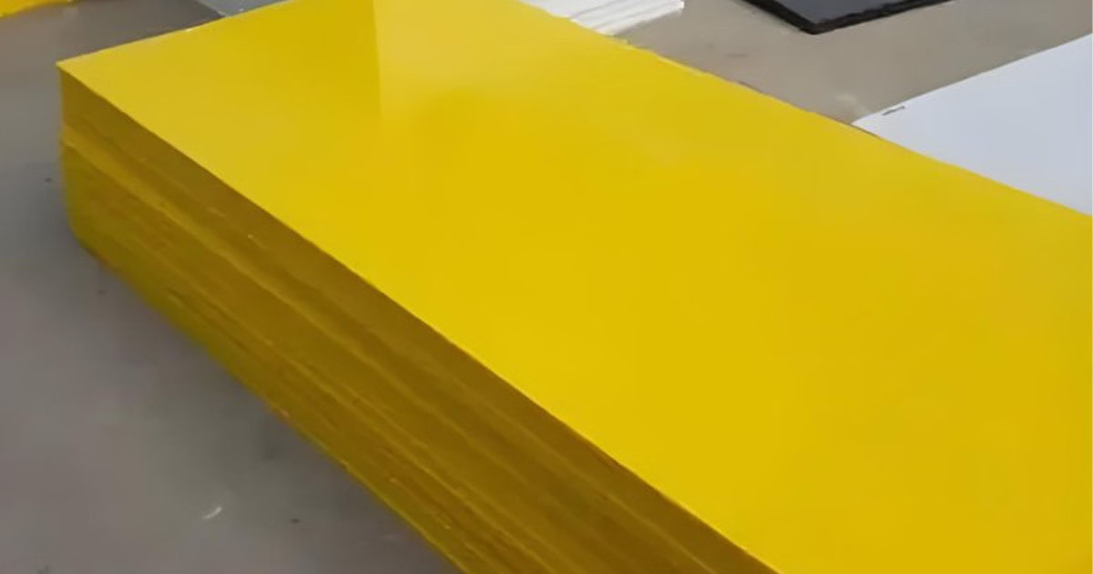 چرا ورق PVC بهترین جایگزین متریال های سنتی است؟